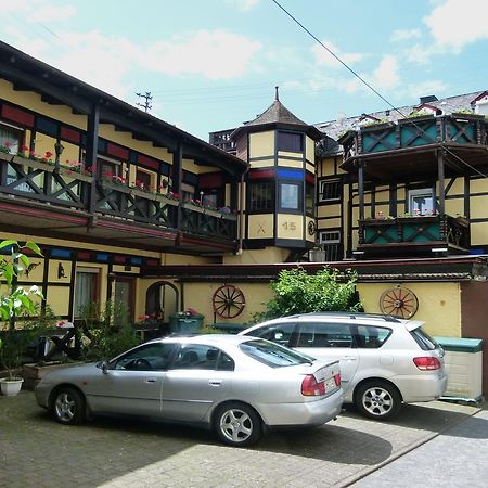 Gastehaus Hotel Altes Haus ลาห์นชไตน์ ภายนอก รูปภาพ